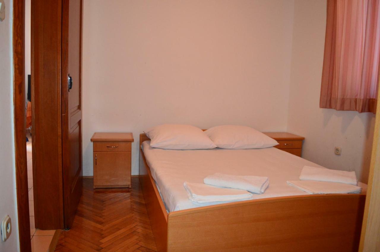 Apartmani Macak II Новалья Экстерьер фото